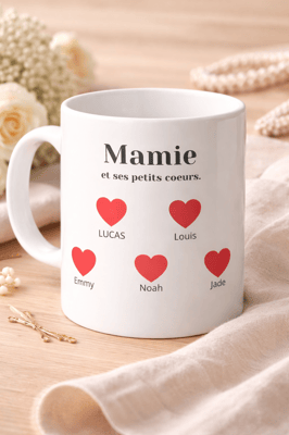 Tasse mamie coeur petits enfants personnalise steph crea cadeau invites bapteme montauban de bretagne broceliande rennes invites cremaillere cadeaux cadeau rencontre prenom prenoms